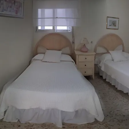 With 3 Bedrooms In Fuengirola, With Wonderful View, Fur Apartment